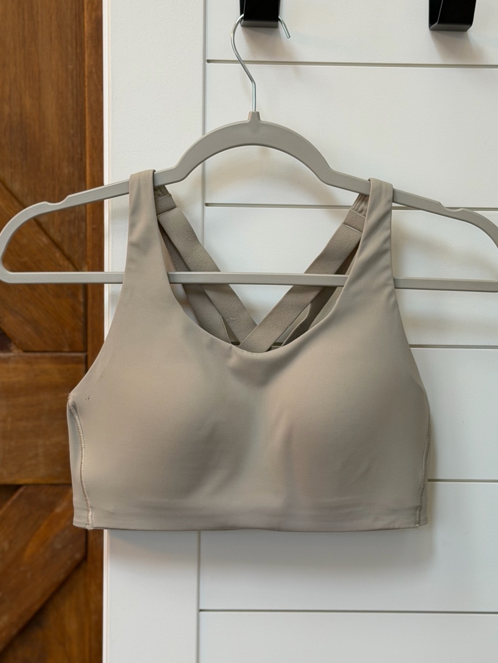 Lululemon Energy Bra - in taupe/grey
